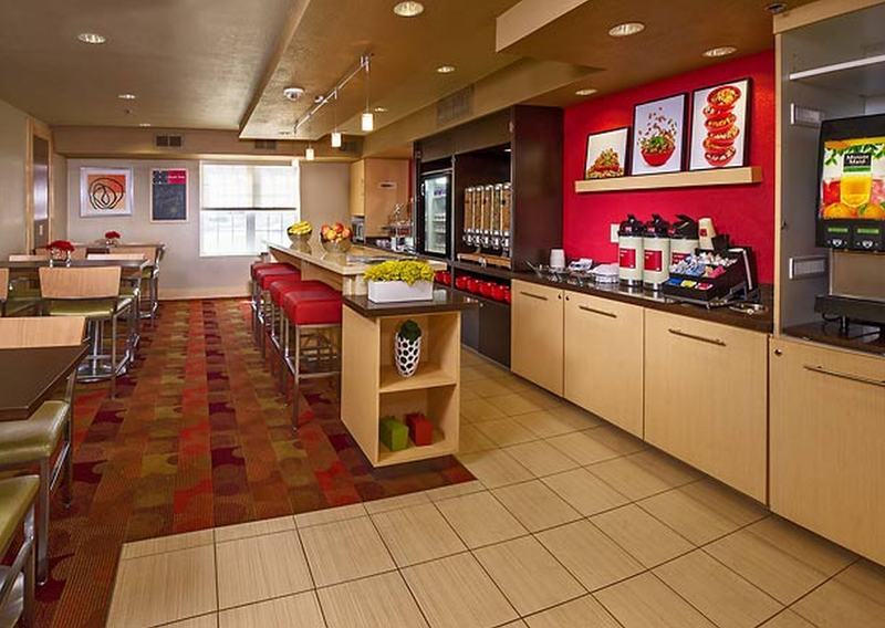 Hotel Extended America - - Dulles